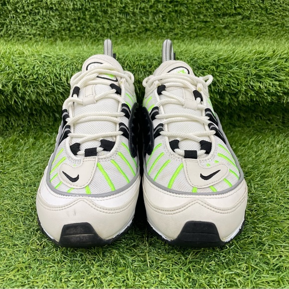 Nike Air Max 98 Green White Black White Trainers 
Size UK 4
AH6799-115 - Picture 3 of 8